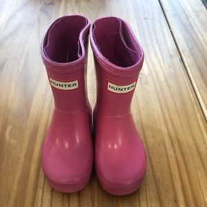 Pink hunter rain boots size 5